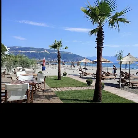 1 Durres فلورا